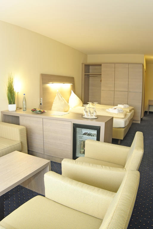 Hotel Buegener Gronau  Rom bilde